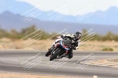 media/Feb-24-2024-Chuckwalla Open Track (Cars N Bikes) (Sat) [[895645527c]]/3-Bike 2/Session 3 Turn 15/